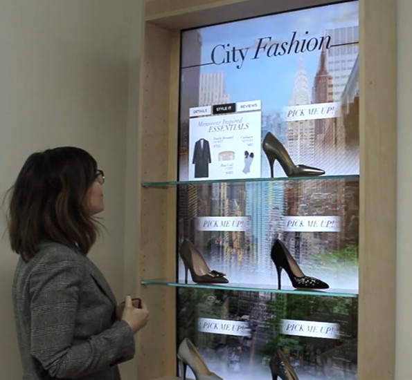 互動(dòng)的展示柜